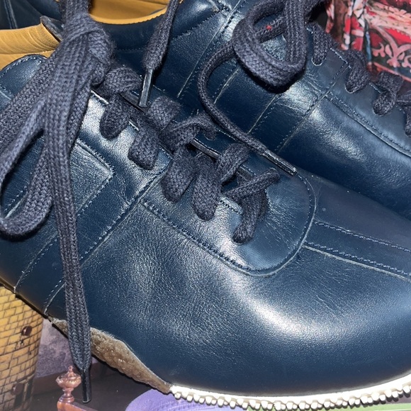 🥃 • 👟 • 🏆 BALLY x Hampton Vibes 🏆• 👟• 🥃